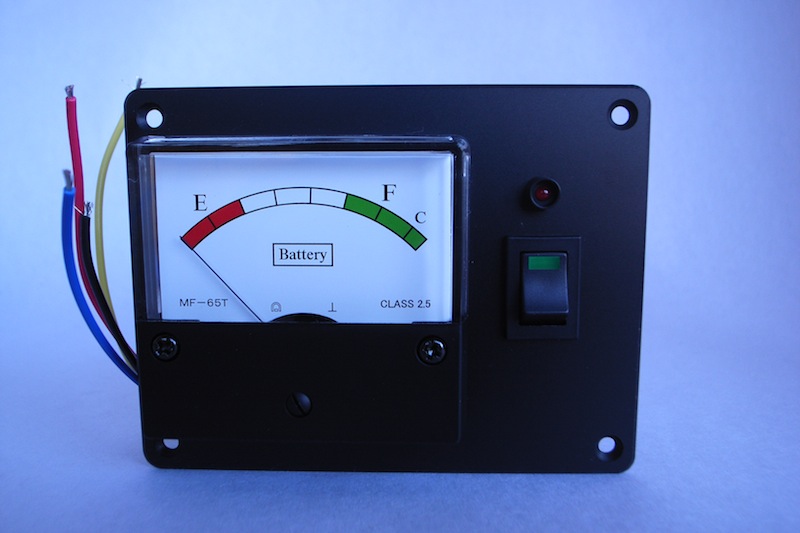 バッテリー残量計12v かーいんてりあ高橋 長野のキャンピングカー製造 販売